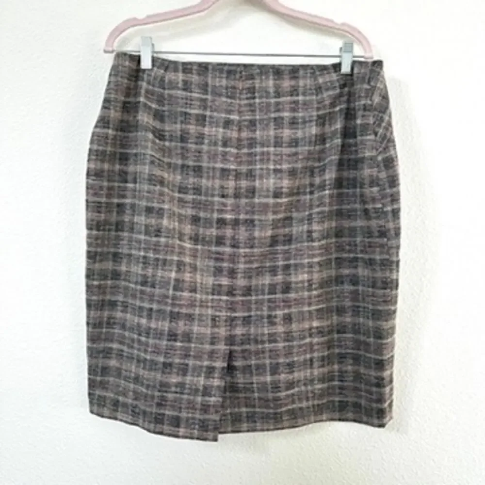 White House Black Market Plaid Pencil Skirt Size 16 Rayon Blend Preppy Classic - Picture 5 of 5